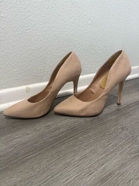 Abound Classic Pointed-Toe Stiletto Nude Suede Pumps Size 8